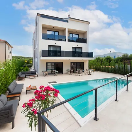Asterias - New Opening 2026 Bed & Breakfast 4*